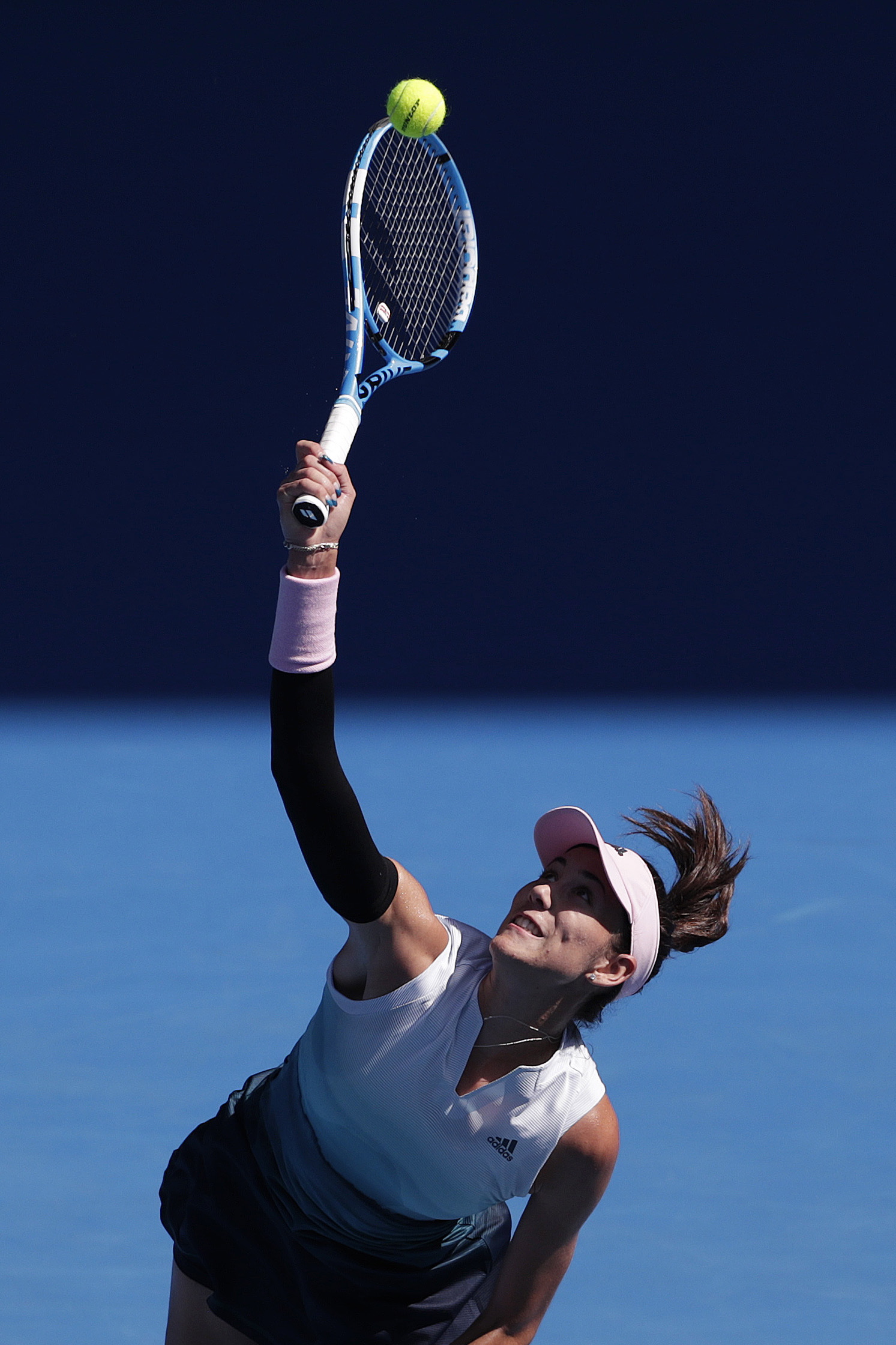 震撼了整个 震撼了整个