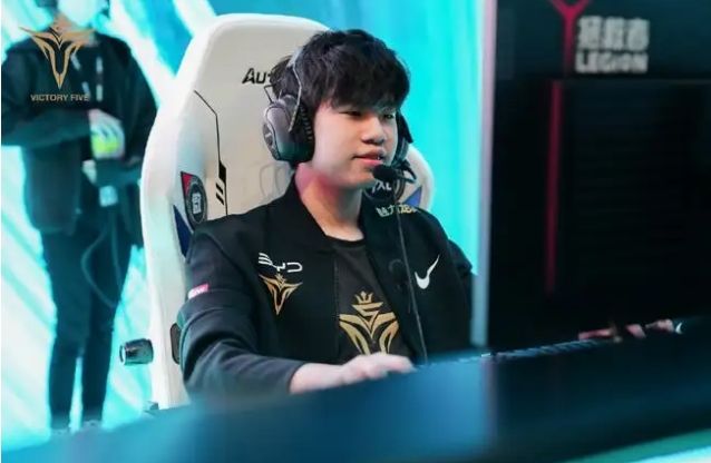 斯塔离开巴 斯塔离开巴