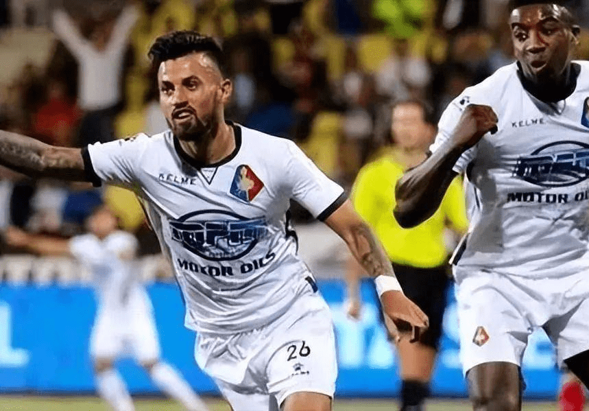 色表现让这 色表现让这