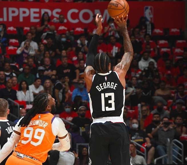 季前赛的时 季前赛的时